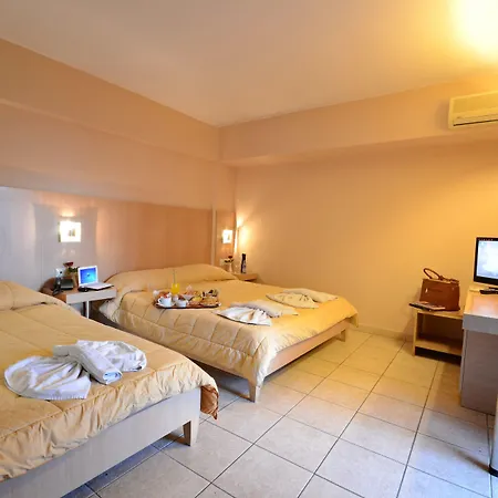 מלון Citi Live 3*